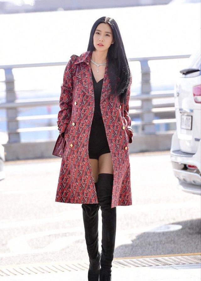 真人露脸 漫改短剧